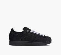 ADIDAS SUPERSTARII in BLACK