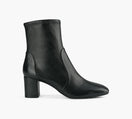 STUART WEITZMAN 60STRETCHBOOTIE in BLACK
