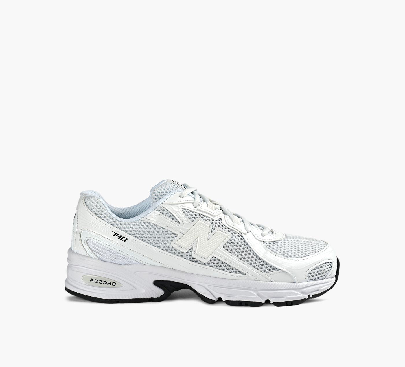 NEW BALANCE 740 in WHITE