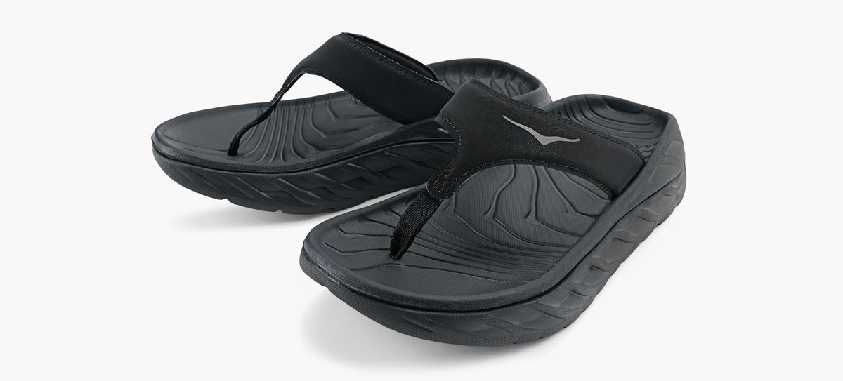 HOKA TONGORARECOVERY en NOIR vue 4