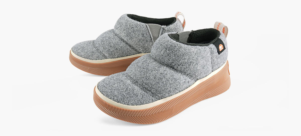 SOREL OUTNABOUTIVMINIPUFFWATERPROOF in GREY view 4