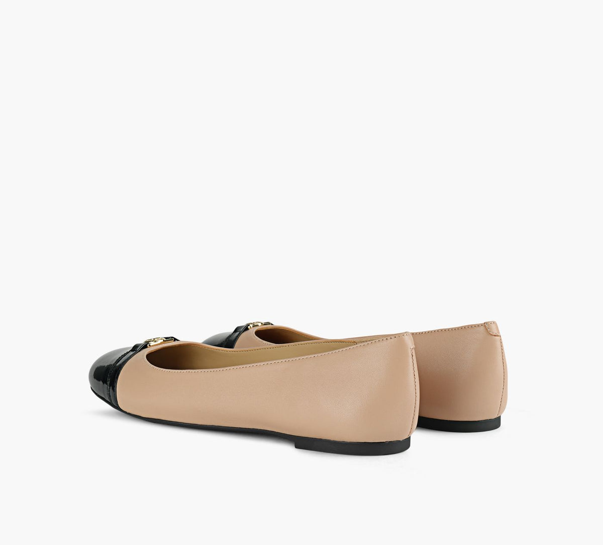 MICHAEL KORS MANDYFLAT in BEIGE view 3