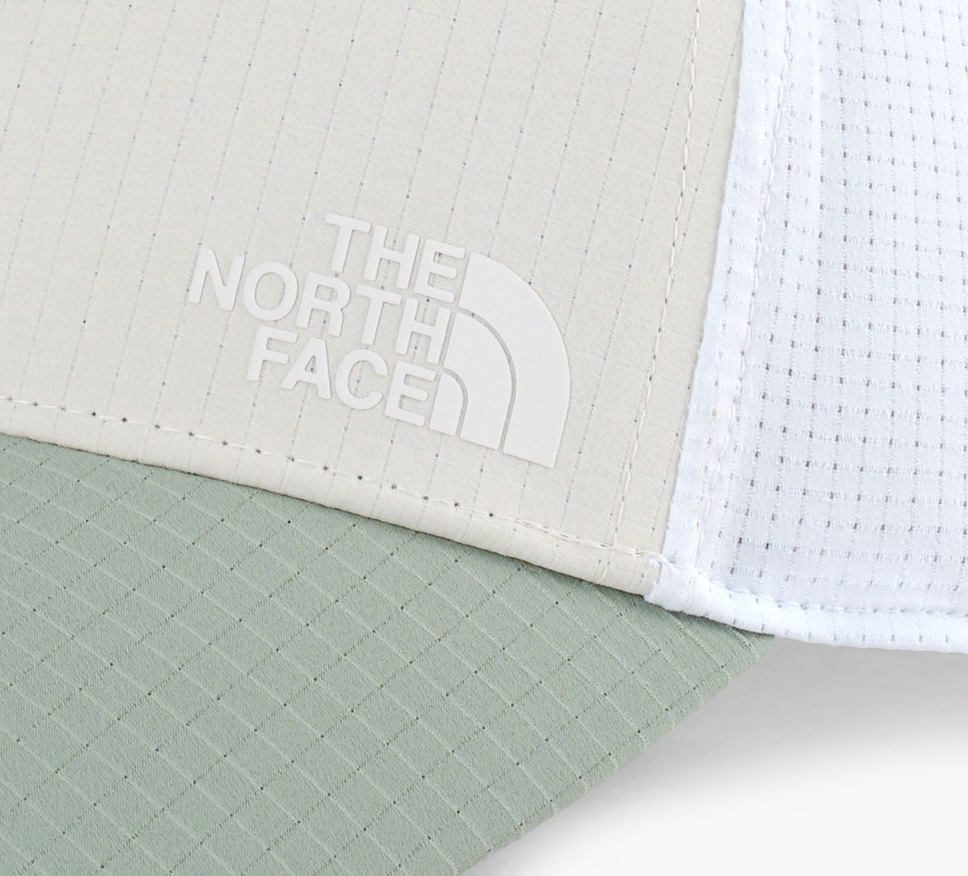 THE NORTH FACE SUMMERLTTRUCKERHAT in WHITE view 3