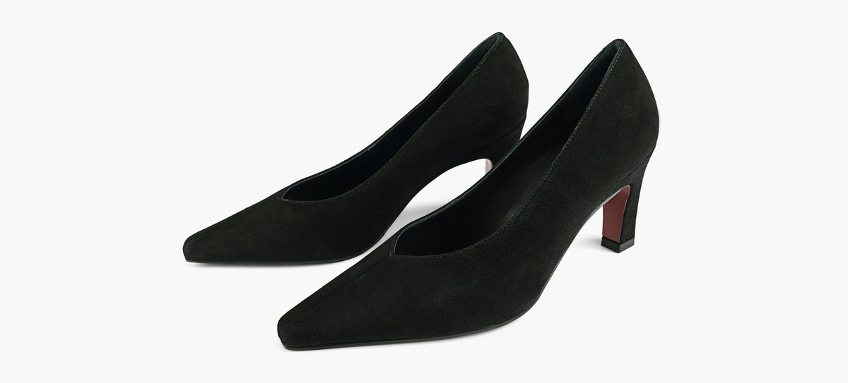 BROWNS COUTURE HOYAPUMP in BLACK view 4