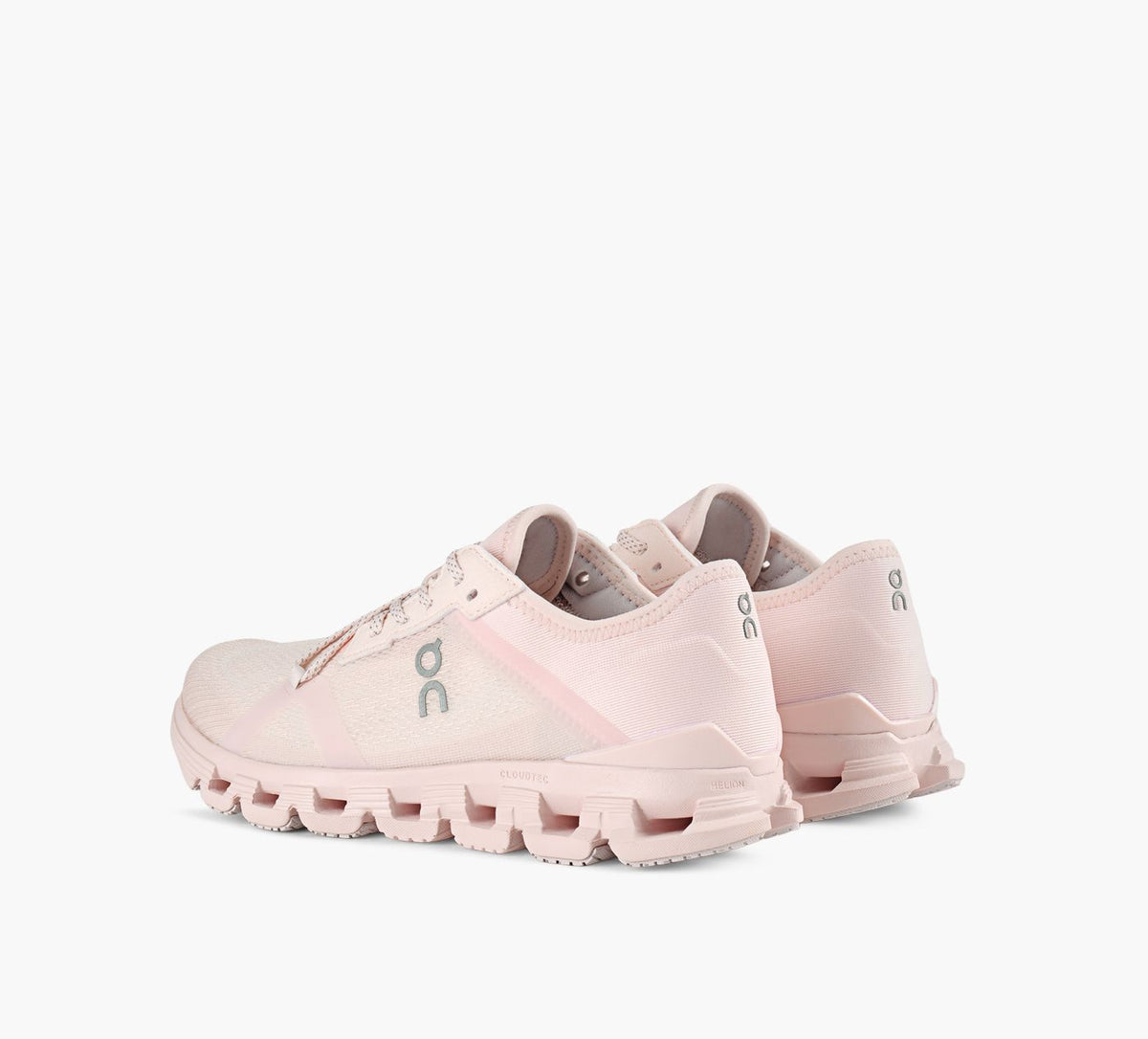 ON CLOUDX4AD en ROSE PALE vue 3