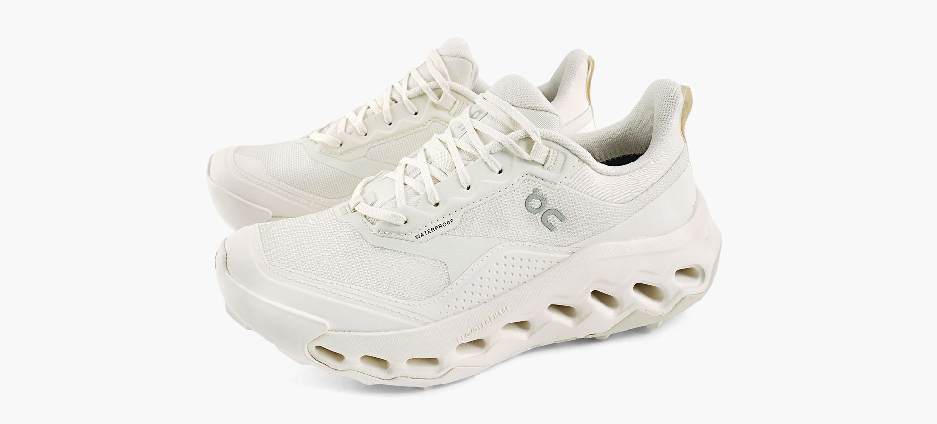 ON CLOUDHORIZON2WATERPROOF in WHITE view 4