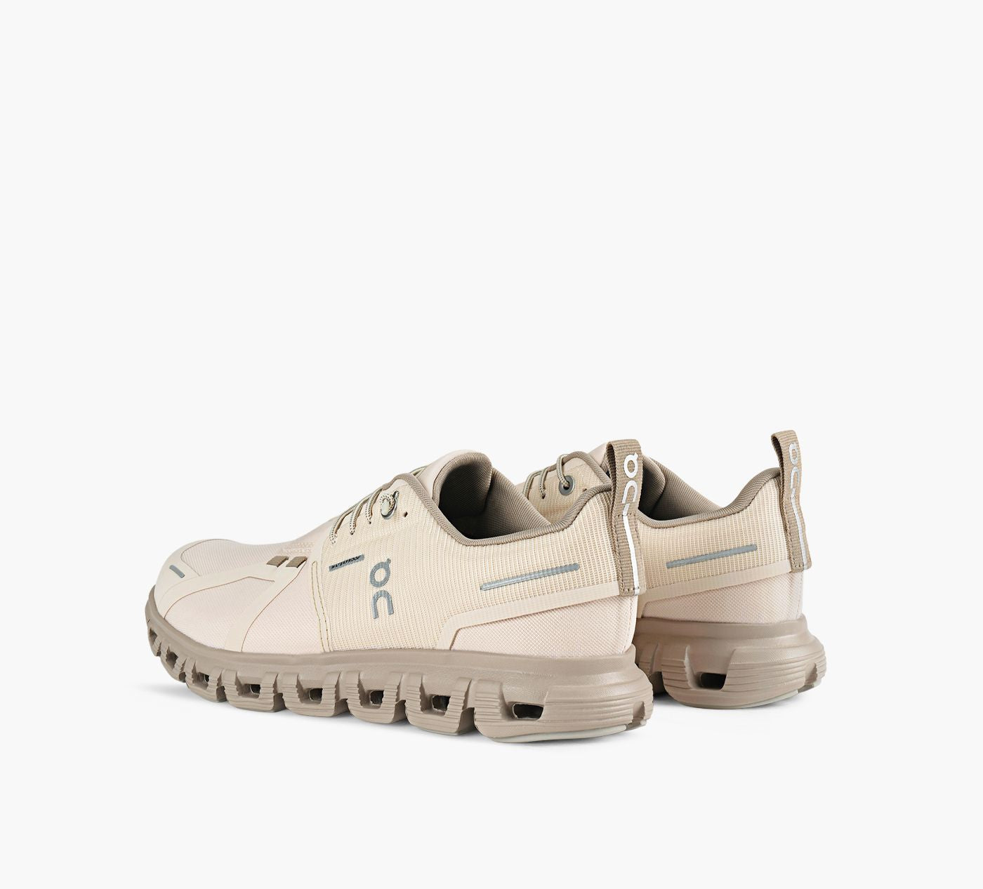 ON CLOUD6IMPERMABLE en BEIGE vue 3