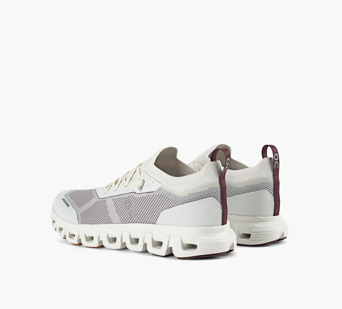 ON CLOUD6VERSA en BLANC vue 3
