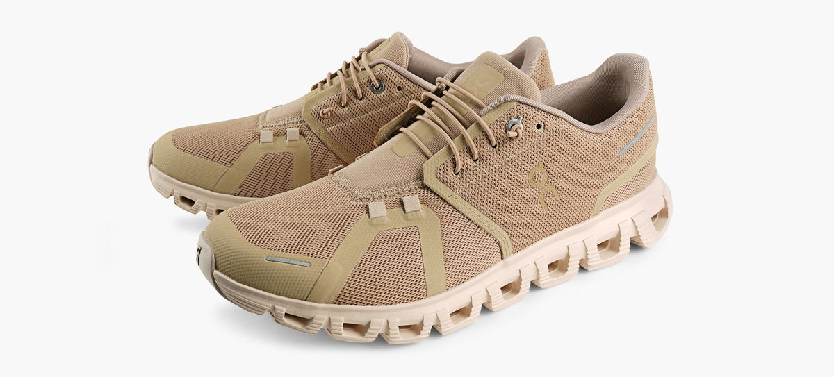 ON CLOUD6 in TAUPE view 4