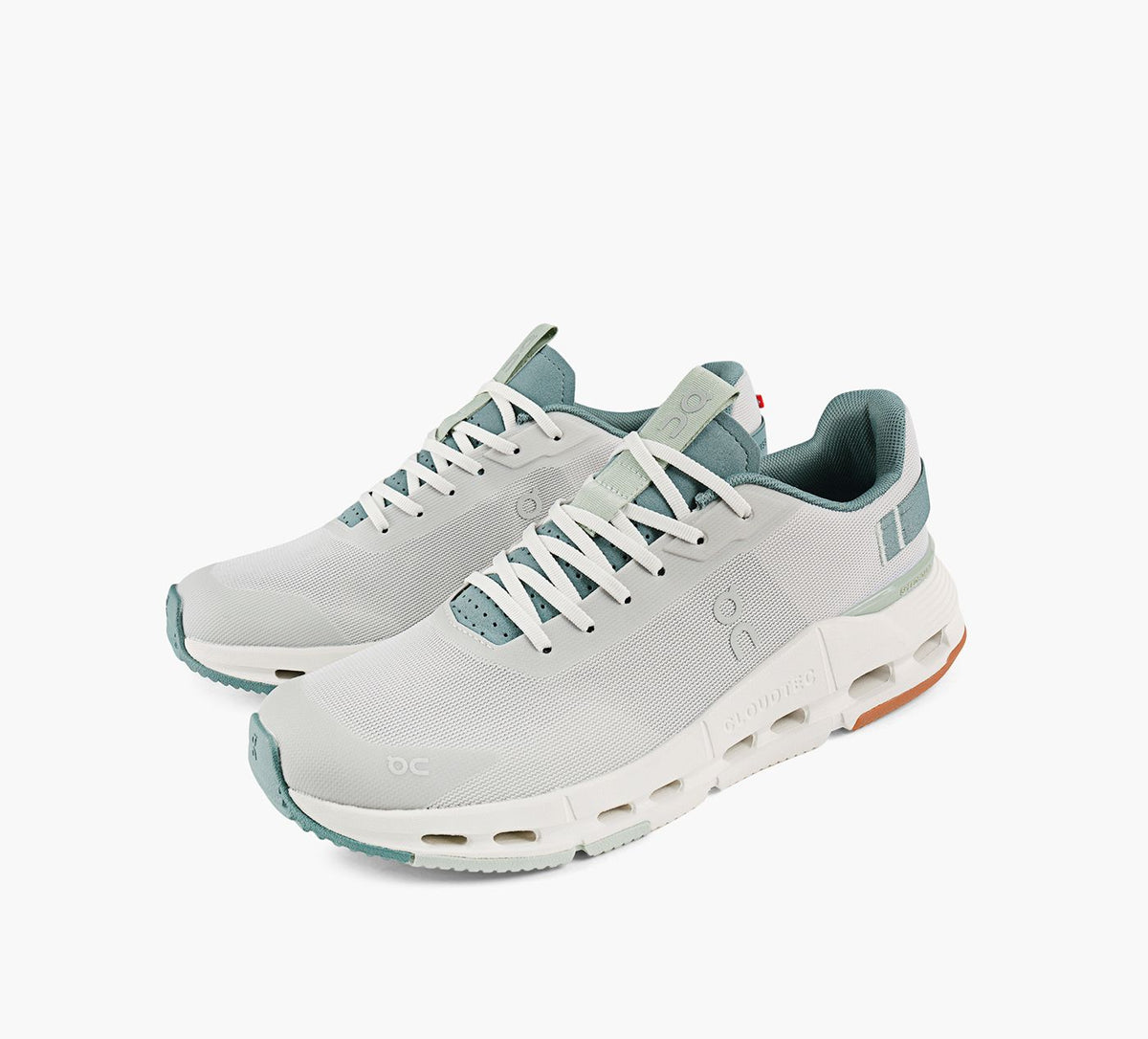 ON CLOUDNOVAFORM2 in GREY view 4