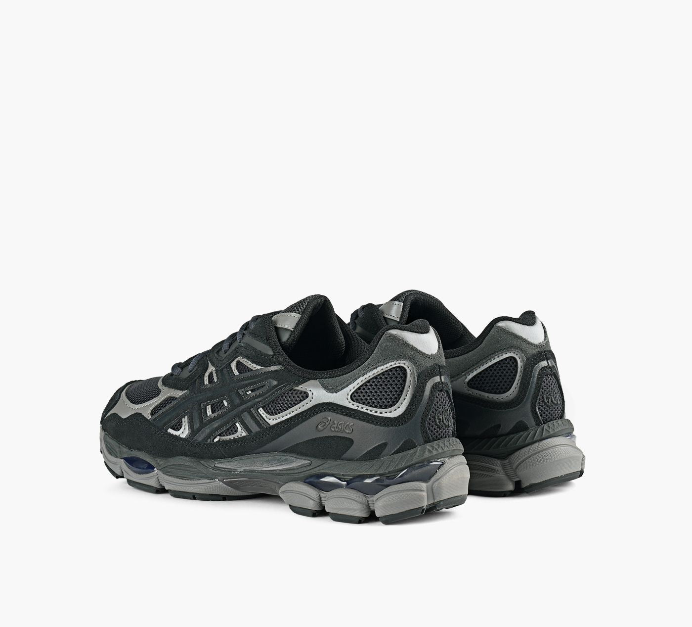 ASICS GELNYC in BLACK view 3