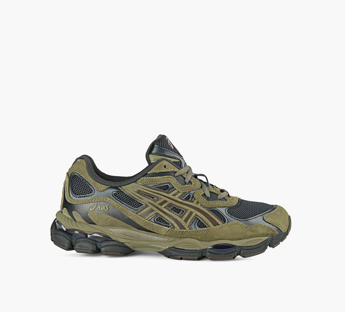 ASICS GELNYC in GREEN