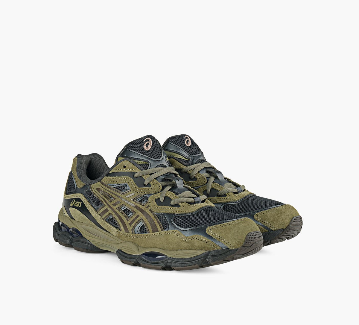 ASICS GELNYC in GREEN view 2