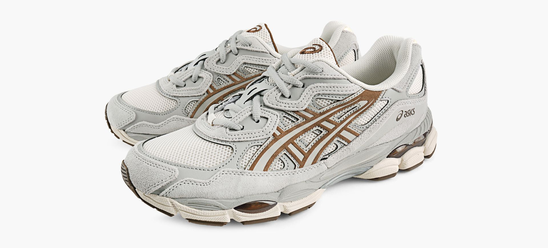 ASICS GELNYC in GREY view 4