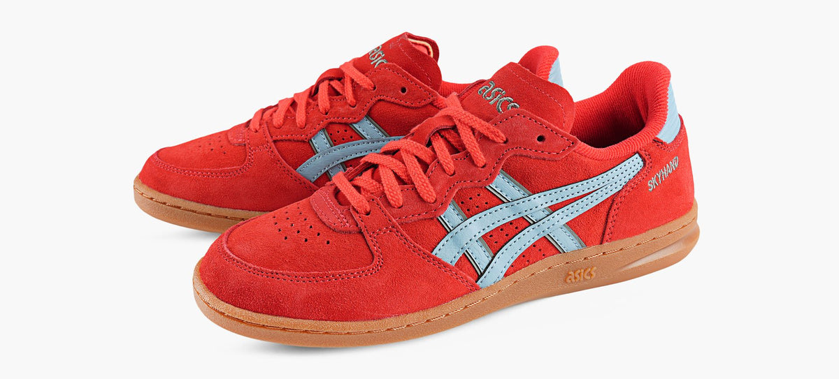 ASICS SKYHANDOG in RED view 4