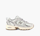 NEW BALANCE 530 in TAUPE