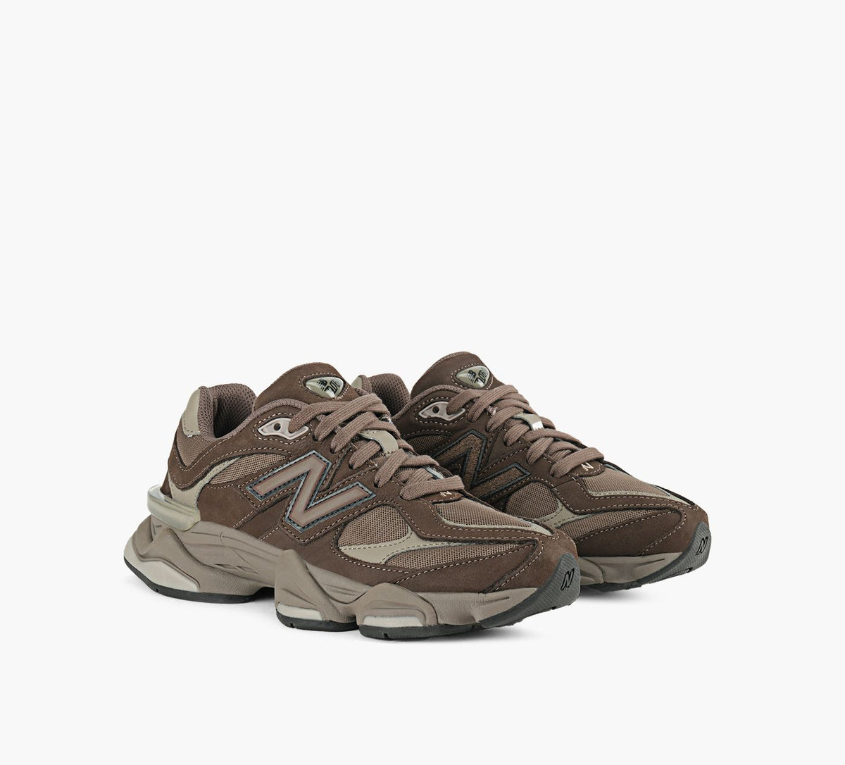 NEW BALANCE 9060 in BROWN view 2