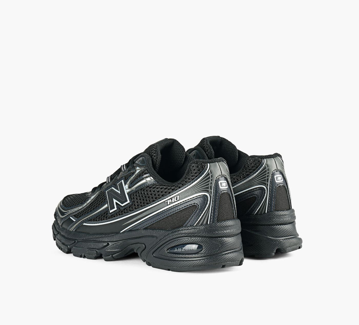NEW BALANCE 740 in BLACK view 3