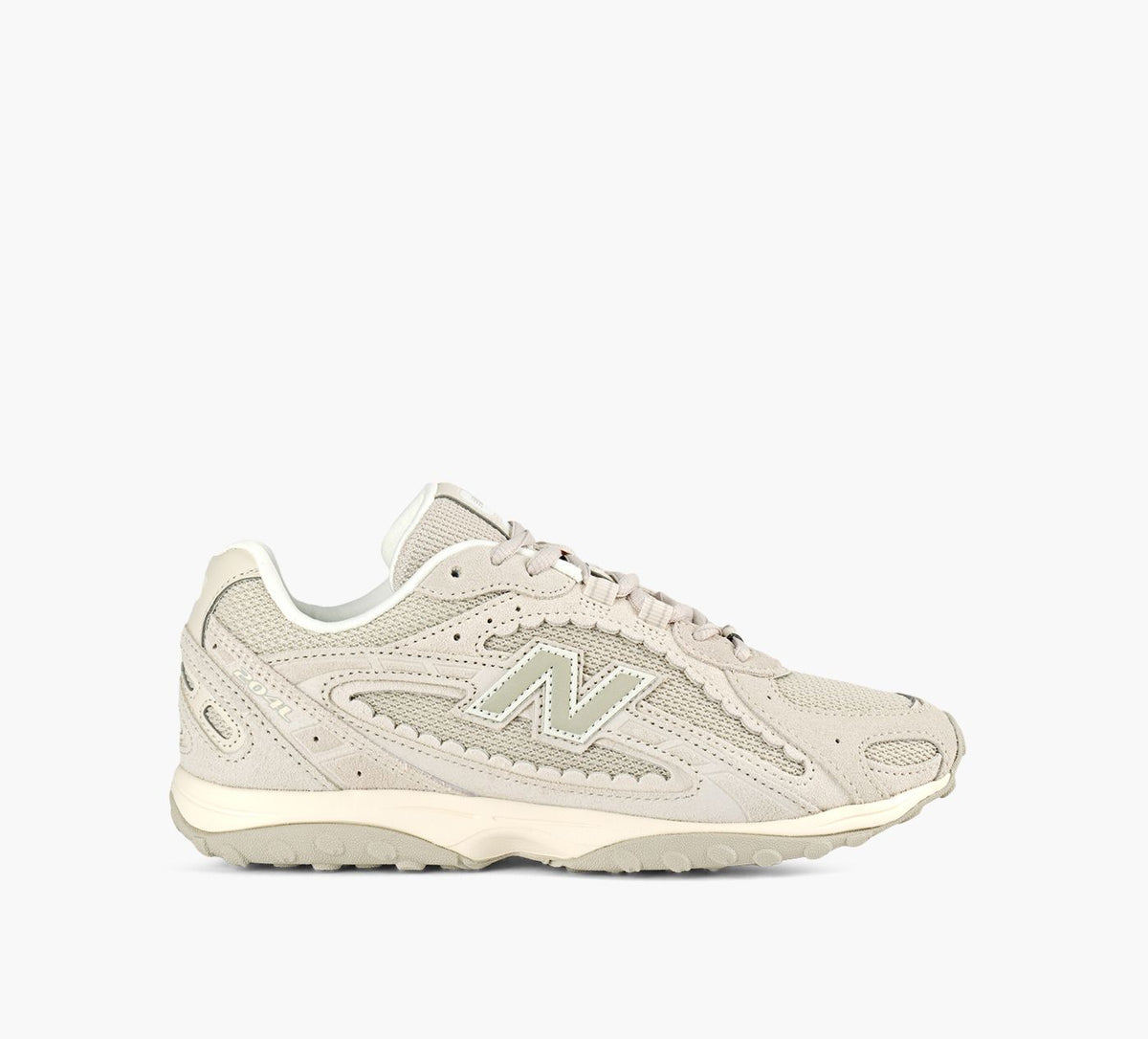 NEW BALANCE 204L in GREY