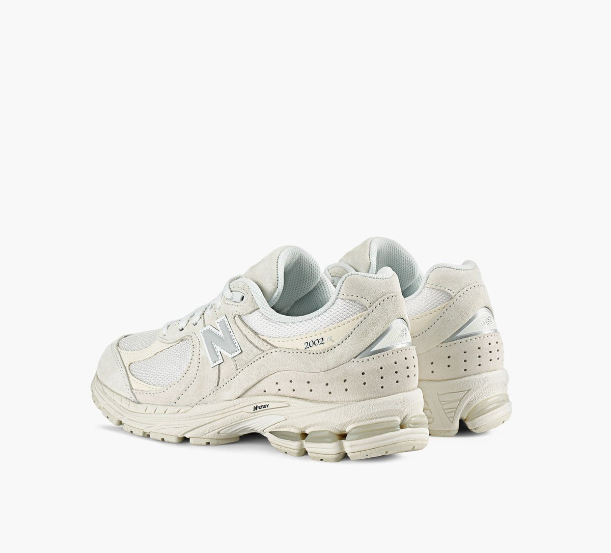 NEW BALANCE 2002R in WHITE view 3