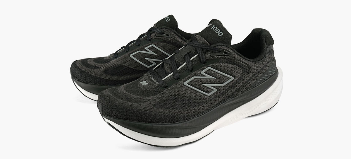 NEW BALANCE 1080V15 en NOIR vue 4