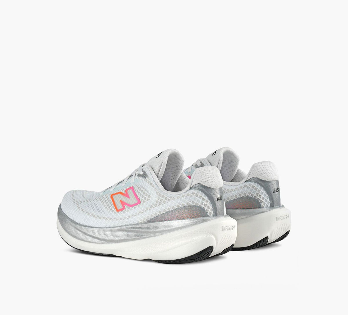 NEW BALANCE 1080V15 en BLANC vue 3
