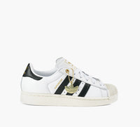 ADIDAS SUPERSTARII in WHITE