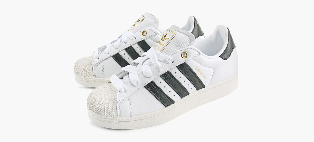 ADIDAS SUPERSTARII in WHITE view 4