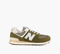 NEW BALANCE 574 in GREEN