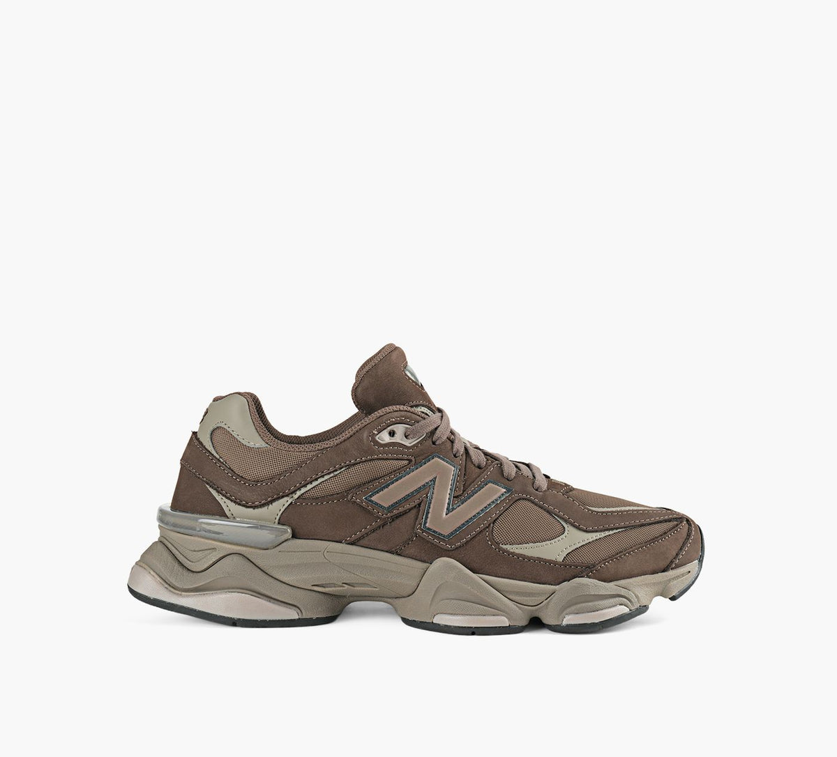 NEW BALANCE 9060 in BROWN