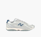 NEW BALANCE 204L in GREY