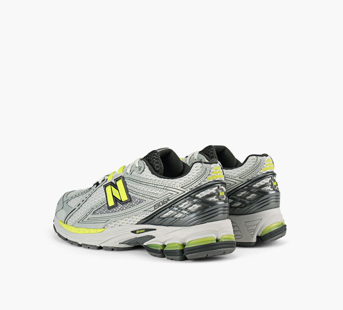 NEW BALANCE U1906RV1 en GRIS vue 3