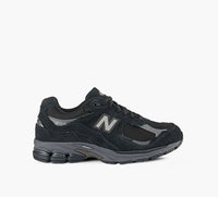 NEW BALANCE U2002DXV1 in BLACK