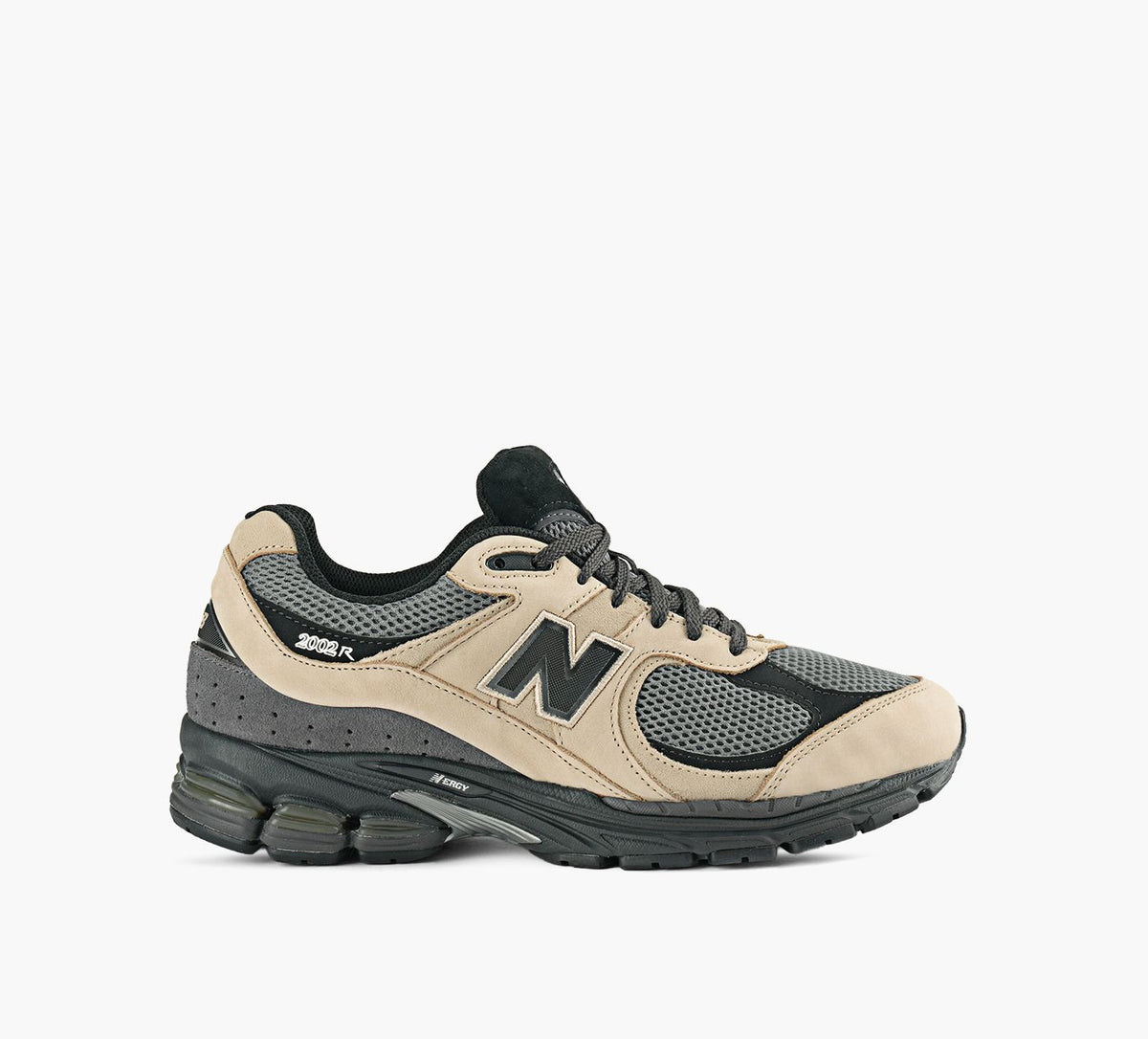 NEW BALANCE 2002R in TAN