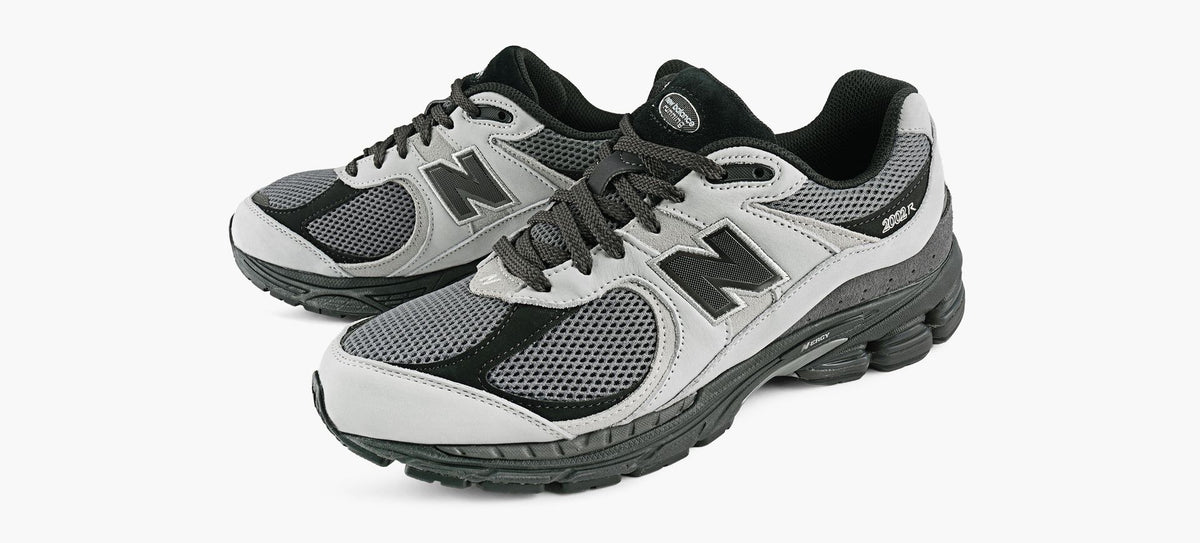 NEW BALANCE U2002RV1 in GREY view 4