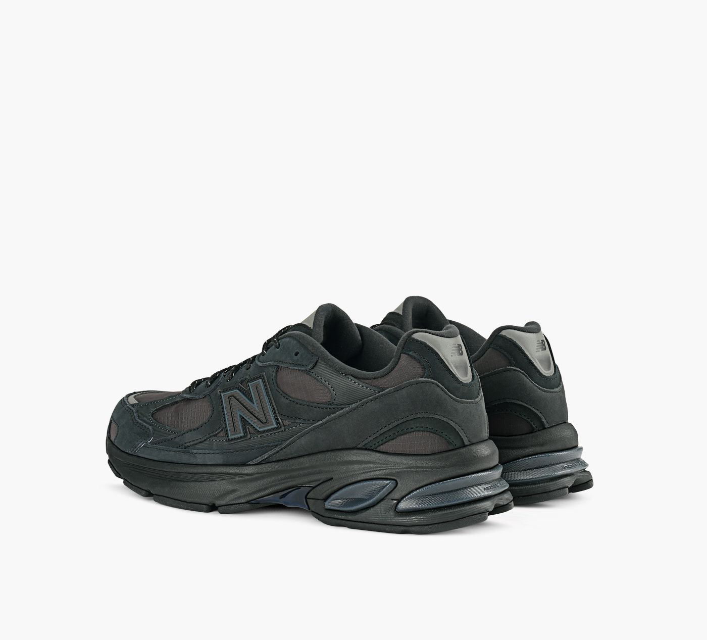 NEW BALANCE U2010V1 in BLACK view 3