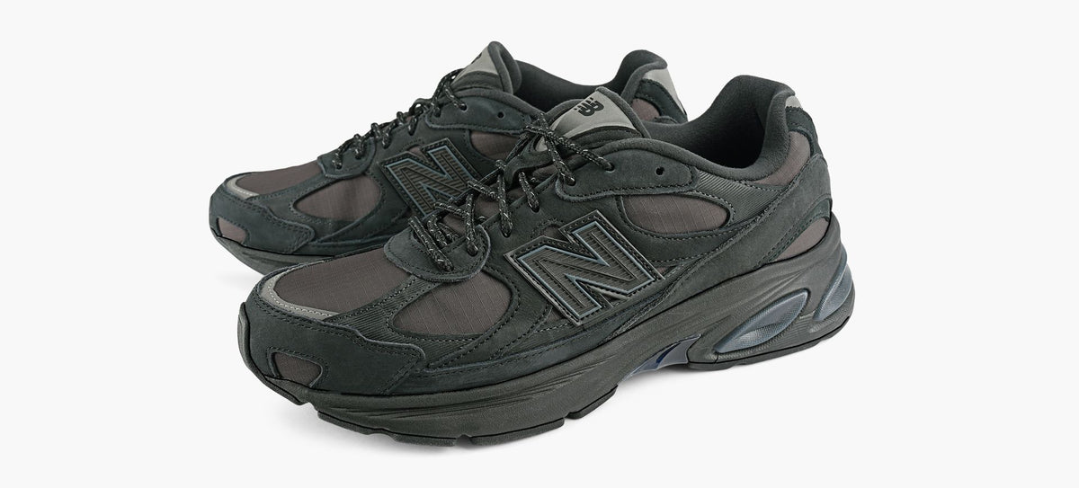 NEW BALANCE U2010V1 in BLACK view 4