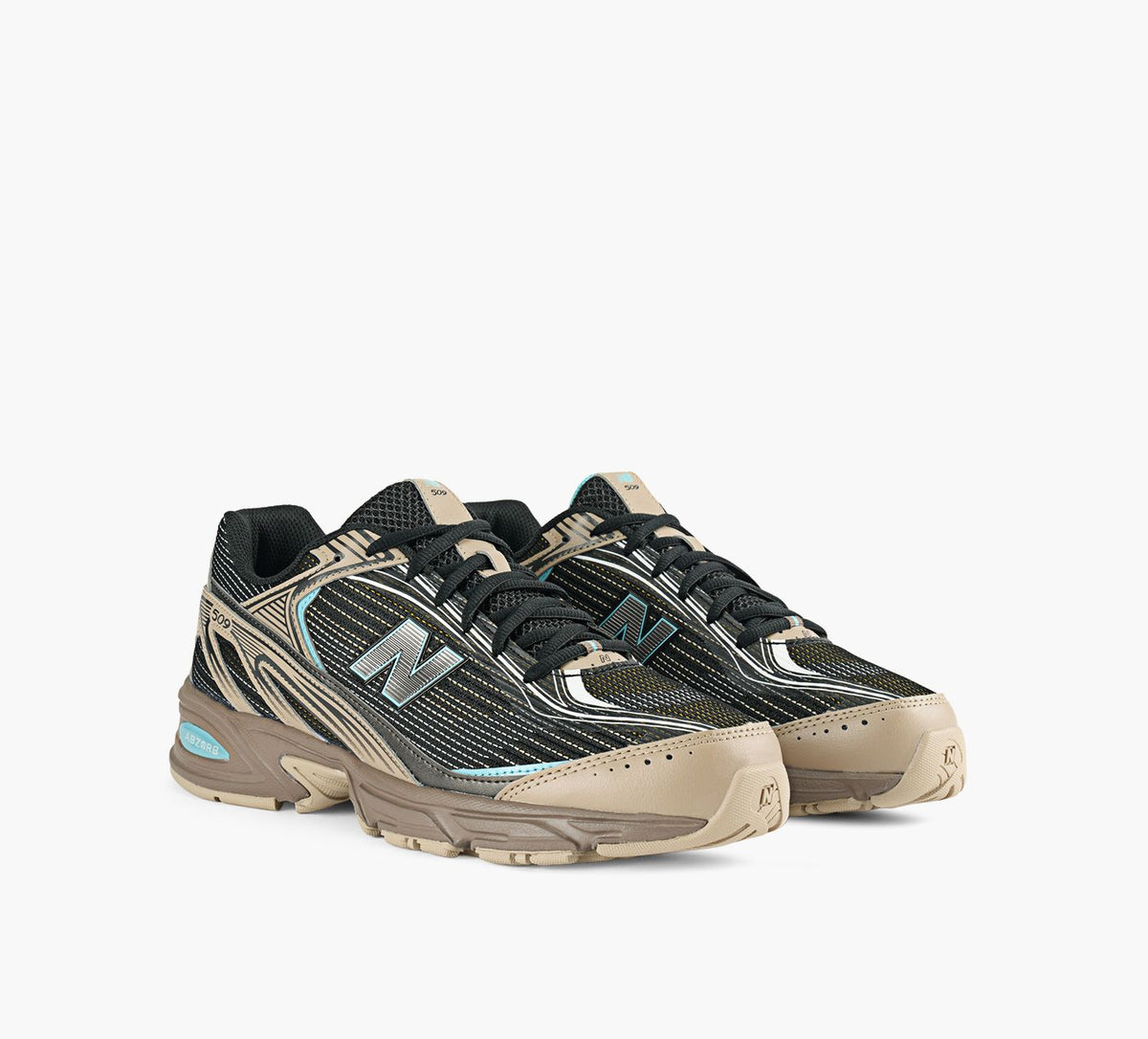 NEW BALANCE U509EV1 in BLACK view 2