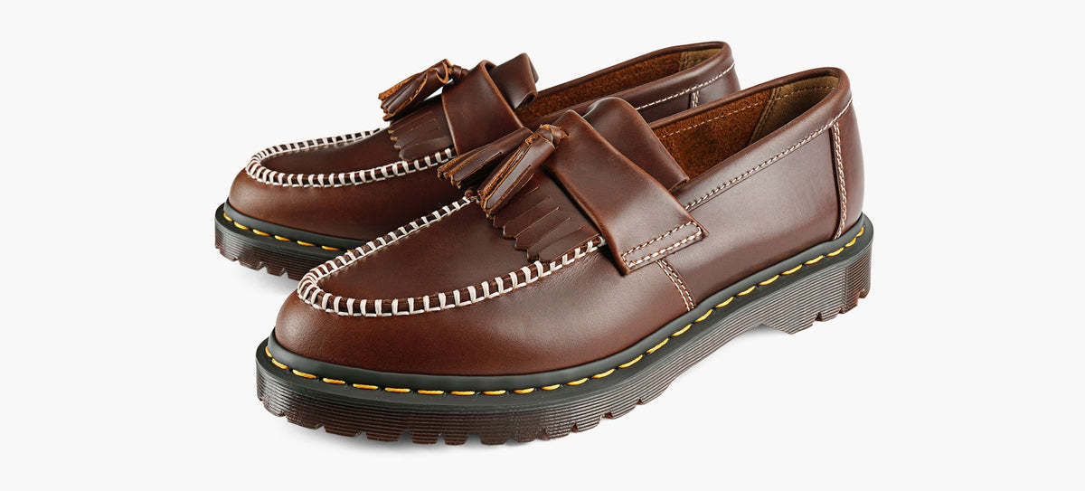 DR. MARTENS ADRIANBENTASSLELOAFER in BURGUNDY view 4