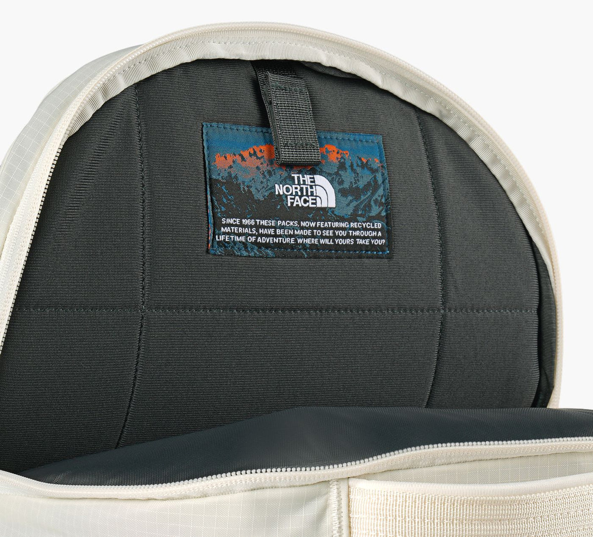 THE NORTH FACE SACDOSBOREALISLUXE en BLANC vue 3