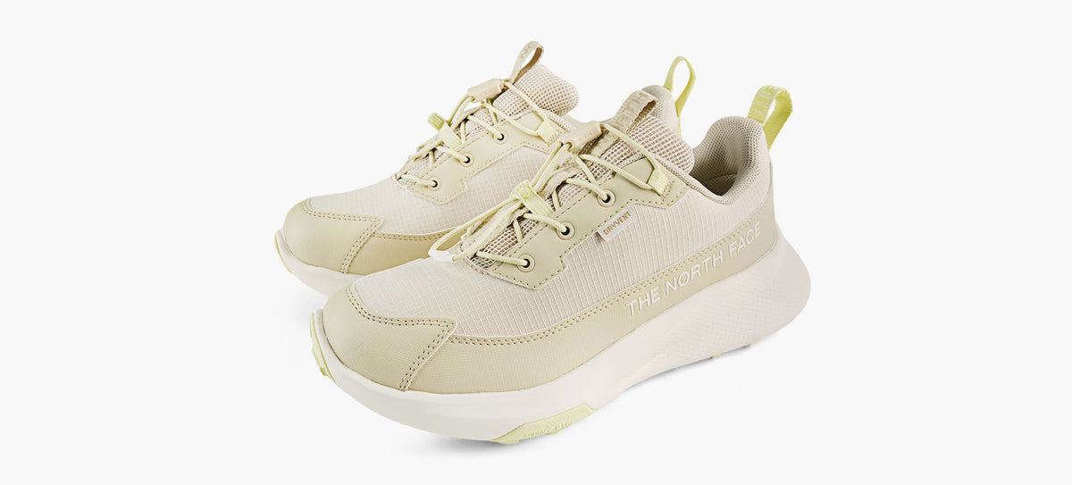 THE NORTH FACE CHAUSSUREFASTPACKIIIMPERMABLE en BEIGE vue 4