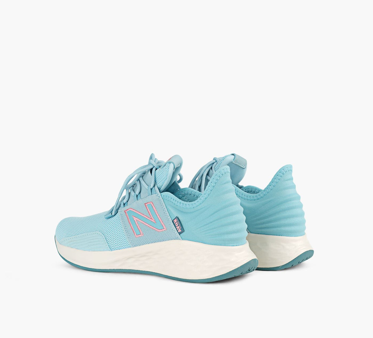 NEW BALANCE BASKETSFRESHFOAMROAV en BLEU vue 3