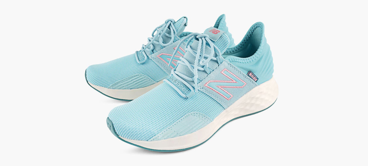NEW BALANCE FRESHFOAMROAV in BLUE view 4