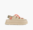 UGG GOLDENGLOWTOGGLE in BEIGE