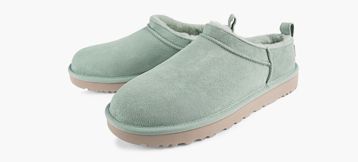 UGG CLASSICMICRO in GREEN view 4