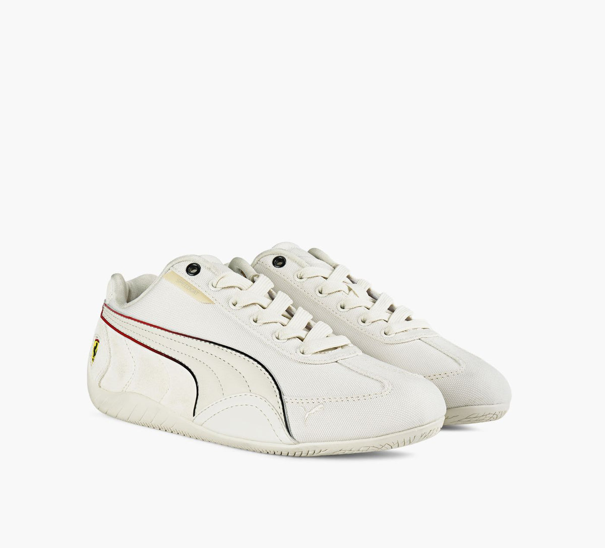 PUMA PumaxFerrariSpeedcat en BLANC vue 2