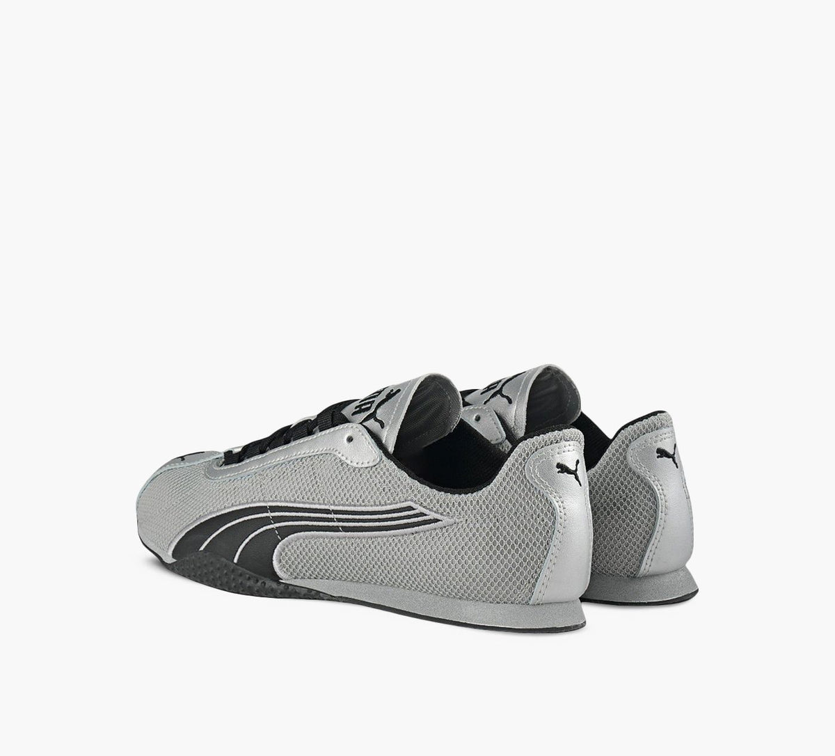 PUMA HSTREETCHROME in SILVER view 3