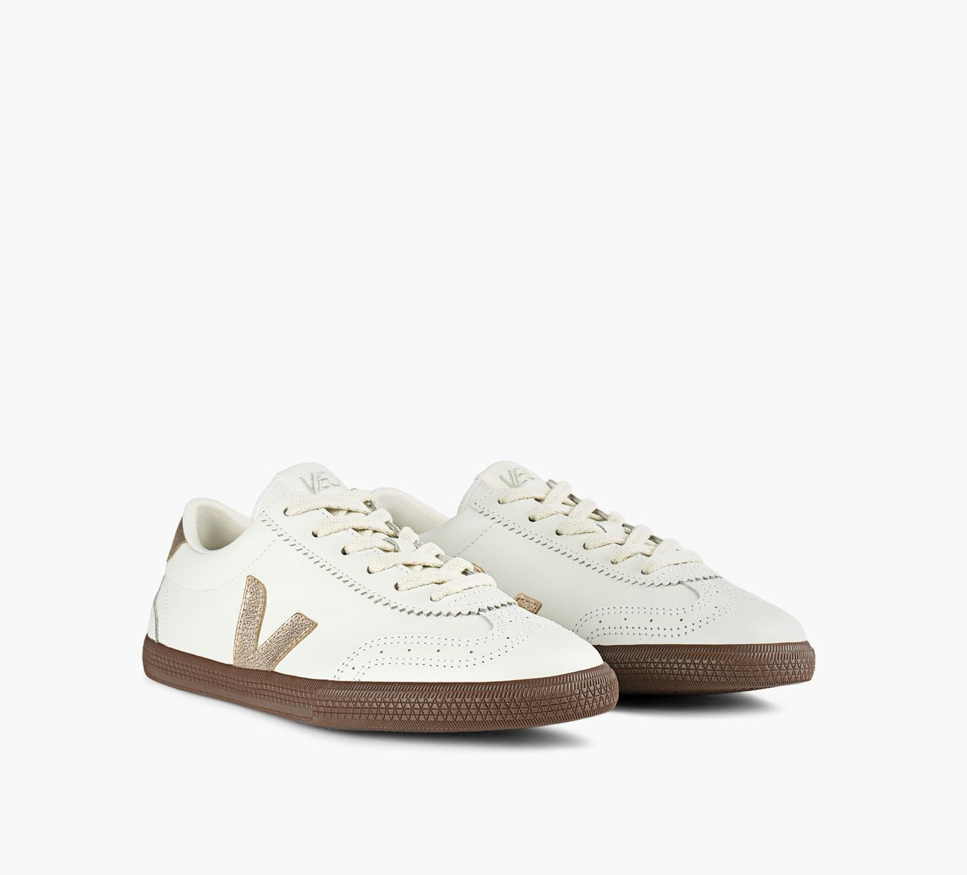 VEJA VOLLEY in WHITE view 2