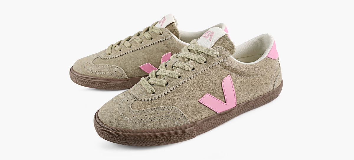 VEJA VOLLEY in TAUPE view 4