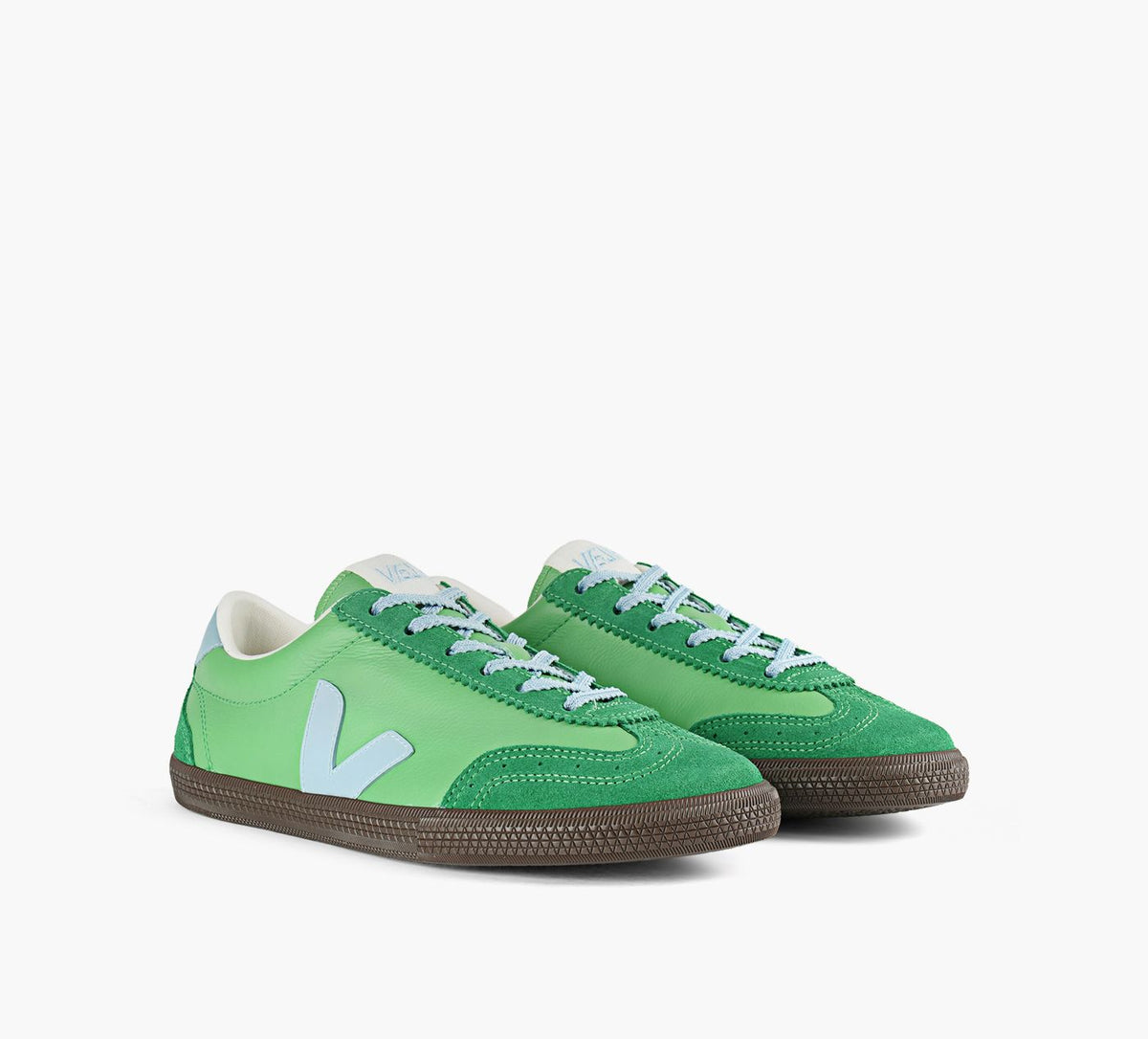 VEJA VOLLEY in GREEN view 2